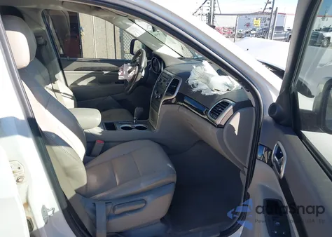 2011 Jeep Grand Cherokee Laredo z USA, uszkodzony, nr VIN 1J4RS4GG8BC636799